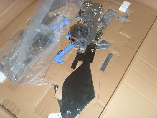 ซื้อ 304 ตัวป้อนเทปสแตนเลสสำหรับเครื่อง JUKI KE2000 CN081CR Feeder การผลิตออนไลน์