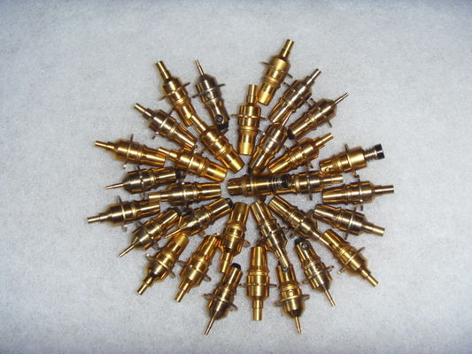 ซื้อ E35017210A0 หัวฉีด JUKI ASM 101 สำหรับ JUKI KE730 KE740 KE750 KE760 เครื่อง การผลิตออนไลน์