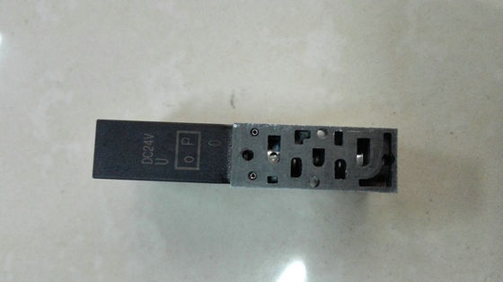 ซื้อ I-PULSE M1 SMT วาล์วขดลวดแม่เหล็กไฟฟ้า SMC VQD1151W-5LO-X21 Solenoid Valve การผลิตออนไลน์