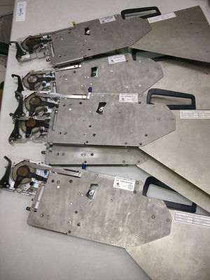 ซื้อ Evest 12mm Feeder สำหรับ Evest EM-760L เครื่อง SMT เดิมใช้สภาพดี การผลิตออนไลน์