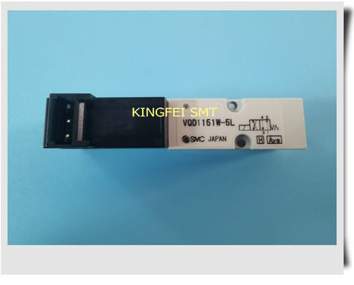 ซื้อ HP14-000173 โซลินอยด์วาล์ว VQD1151W-5L0 SM471 หัววาล์วสูญญากาศ การผลิตออนไลน์